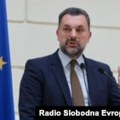 Конаковић поручио Вархелиију да се придружио 'Вучићевој пропаганди' поводом резолуције о Сребреници