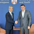 Ambasador Aksoy s ministrom Memićem: Sve više obostranih posjeta turista Turkiye i Srbije