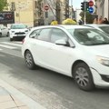 Zbog ukidanja pešačkog prelaza u Prizrenskoj ulici, građani negodovali: Sad se pojavila nova "zebra" na Terazijama