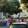 Minutima tišine obeleženo deset meseci od tragedije na železničkoj stanici u Novom Sadu