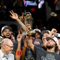 Njujork je NBA šampion posle više od pola veka! Čudesni Branson ubacio 45 poena i doneo Niksima istorijsku titulu! (video)