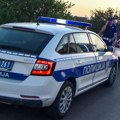 Teška nesreća na Smederevskom putu: Sudar tri vozila, jedno završilo u kanalu (video)