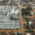 Поплаве на југу Бразила након обилних киша: Погинуло 13 особа, евакуисано више од 5.000 људи