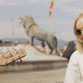 Jelena Rozga zapevala na ulicama Skoplja — prolaznici ostali u šoku, a snimak obara rekorde