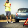 Odmah izvadite ovu stvar iz automobila: Skoro svi je imaju, a može da napravi pravu havariju