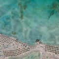 "Poljubac smrti" za najlepšu grčku plažu u Evropi: Masovni turizam narušio sve ono po čemu je plaža bila poznata