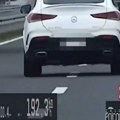 Vozač "mercedesa" divljao na moto-putu kod Loznice, vozio skoro 208 km/h