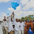 Desetine hiljada Somalijaca protestovalo zbog priznanja Somalilenda od strane Izraela