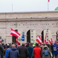 Austrijanci izašli na ulice: Otpor ulasku u NATO i vojsci EU /video/
