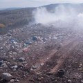Požar na deponiji Goveđak kod Sjenice ponovo zabrinuo meštane: Nadležne ekipe hitno poslate na teren, kritičan središnji deo…