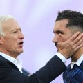 Svi pevaju, samo ja sam tužan: Da li je ovo jedina iskra koja može da uništi Francusku?