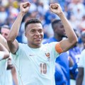 Kilijan Mbape je stvarno igračina! Gol i asistencija kao magija: Poslao je Maroko kući, odveo Francusku u polufinale i dokazao…