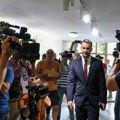 Novi problemi za crnogorskog mandatara: Protesti na ulicama, kritike u stranci i sve dalja stabilna većina