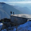 Neverovatne slike sa vrha Kablara: Radovi u punom jeku, biće ovo jedini Skywalk u Srbiji (foto)