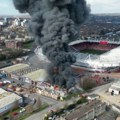 Drama u Engleskoj! Veliki požar kod poznatog stadiona (video)