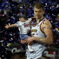 Jokić je treći put MVP, a poruka njegove ćerkice je oduševila svet: Jednom rečenicom je dirnula sve