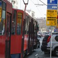 Tramvaj udario dete u Bulevaru oslobođenja, prevezeno u bolnicu u Tiršovoj