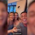 (Video) "kako usnama miluje": Jelena Đoković napravila ludu žurku do zore za rođendan: Skače, peva, igra, žena Novaka…