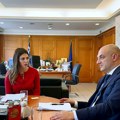 Ambasador Srbije u Atini sastao se sa ministarkom za društvenu koheziju i porodicu Grčke