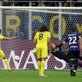 Ključa Vezuv - Napoli nije umeo da pobedi, ali mu je Lacio dao "Skudeto" na talonu!