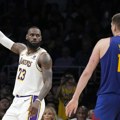 Lebron hoće novi ugovor sa Lejkersima, ali oni, izgleda, ne žele