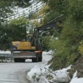 Sneg nestao, ali struje i dalje nema: I okolina Ivanjice u problemu, popucale bandere