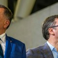 Vučić traži novog Dodika?