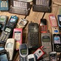 Paradoks na tržištu mobilnih telefona: Uređaji nikad moćniji, a mi ih čuvamo duže nego ikada - evo i zašto