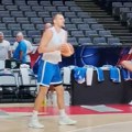 Nikola Jokić se "zapalio" pred Island! Najbolji košarkaš Srbije cepao mrežicu, ovo će oduševiti sve navijače!
