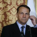 Sikorski: "Ako ljudi počnu da umiru, moraćemo ozbiljno da razgovaramo"