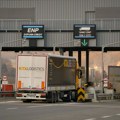 Ogromne gužve na izlazu iz zemlje: Na jednom graničnom prelazu kamioni čekaju sedam sati