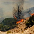 Požar na severu Krfa, naređena evakuacija
