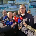 Vučić Na pitanje "novosti": ''Zahvalni smo Čeferinu, mnogo pomaže razvoju fudbala ovde''