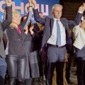 Predsednik suzbija korupciju u klozetu: Dnevnik Zdravka Ponoša