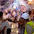 Pristalice SNS-a izvele sinhronizovan napad na građane u Bačkoj Palanci i Vrbasu – gađali ih flašama, kamenicama, jajima…