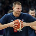 (Foto ubod) kakva lica u publici na meču Srbija – Slovenija: Legenda reprezentacije, tu je i trener jednog od večitih! Imaju…