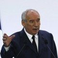 Više od 60 odsto Francuza priželjkuje nove izbore i raspuštanje parlamenta, pokazuje novo istraživanje