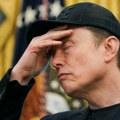 Mask se suprotstavlja Vikipediji pomoću veštačke inteligencije — tu je Grokipedija