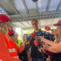 (Foto, video) „Sanacija porodilišta u Višegradskoj do marta sledeće godine“: Vučić obilazi radove na sanaciji GAK, nakon toga…