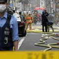 Četvoro povređeno u požaru u zgradi u Tokiju, požar gasi više od 30 vatrogasnih vozila