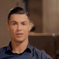 (Видео) Роналда изнервирали повици "Меси, Меси", па попио казну Португалац суспендован због ружне гестикулације