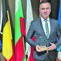 Vrnjačka Banja dobila prestižnu nagradu u Briselu Đurović odlikovan zbog podrške Romima