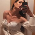 Pravila je skandale, pa nestala iz javnosti: Sada živi daleko od Srbije, a na novoj fotki je neprepoznatljiva (foto)