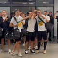 Fudbaleri Partizana se šokirali na aerodromu! VIDEO
