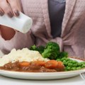 Žena tri puta pokušala da nahrani muža otrovanom hranom! Na kraju ubila svoju tazbinu!