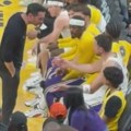 Saigrači morali da zadrže Dončića da se ne obračuna sa trenerom: Pogledajte scenu koju kamera nije snimila VIDEO