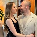 "Pa ti si moj zmaj" Aca Sofronijević pokazao kakva mu je žena domaćica: Kosana napravila tortu o kojoj svi pričaju: "Hvala…