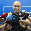 Inijesta i zvanično kreće svoju trenersku karijeru
