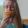 Pojeli ste ogromnu večeru, a probudili se gladni? Evo šta se zapravo dešava u telu tokom noći
