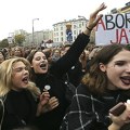 Zakon o abortusu: Poljakinje na ulici, protesti širom države